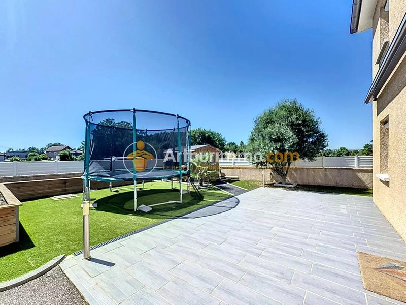 Maison - 115 m² - 5 pièces