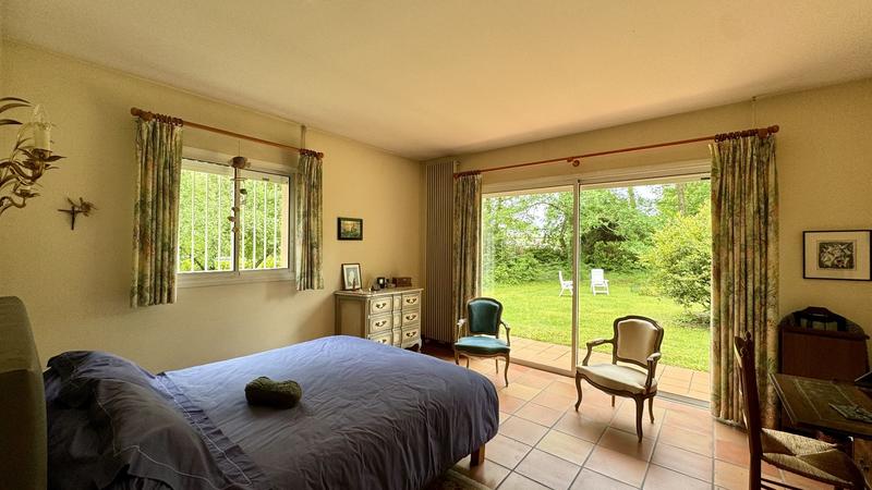 Maison d'architecte - 212 m² - 8 pièces