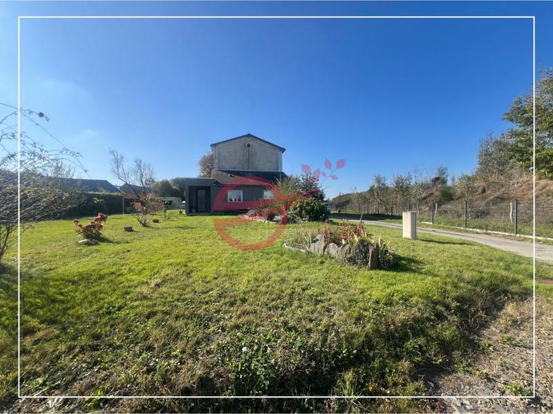 Maison - 140 m² - 7 pièces