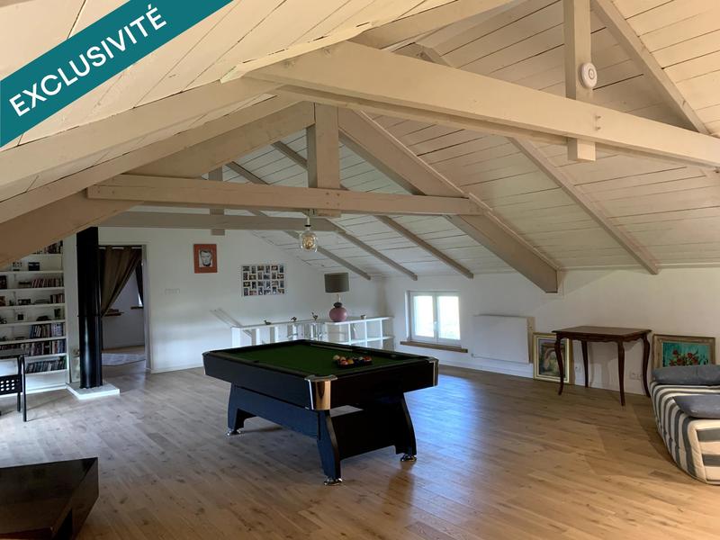 Maison - 310 m² - 7 pièces