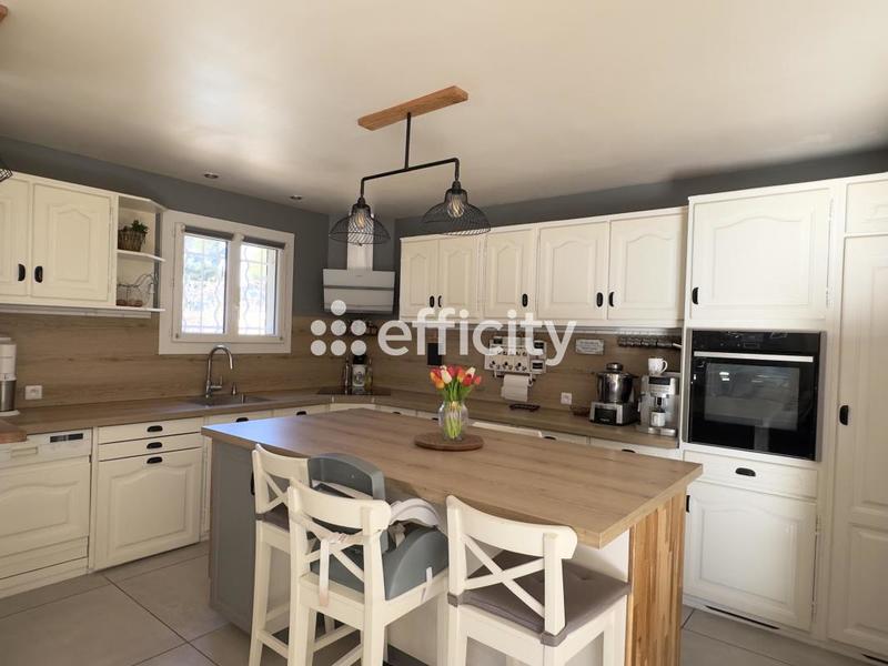 Villa - 105 m² - 5 pièces