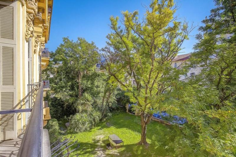 Appartement - 147 m² - 5 pièces
