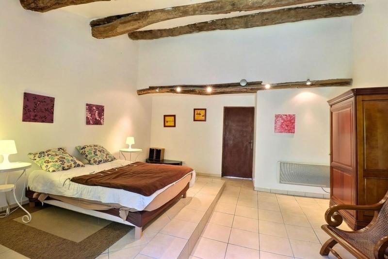 Maison - 125 m² - 8 pièces