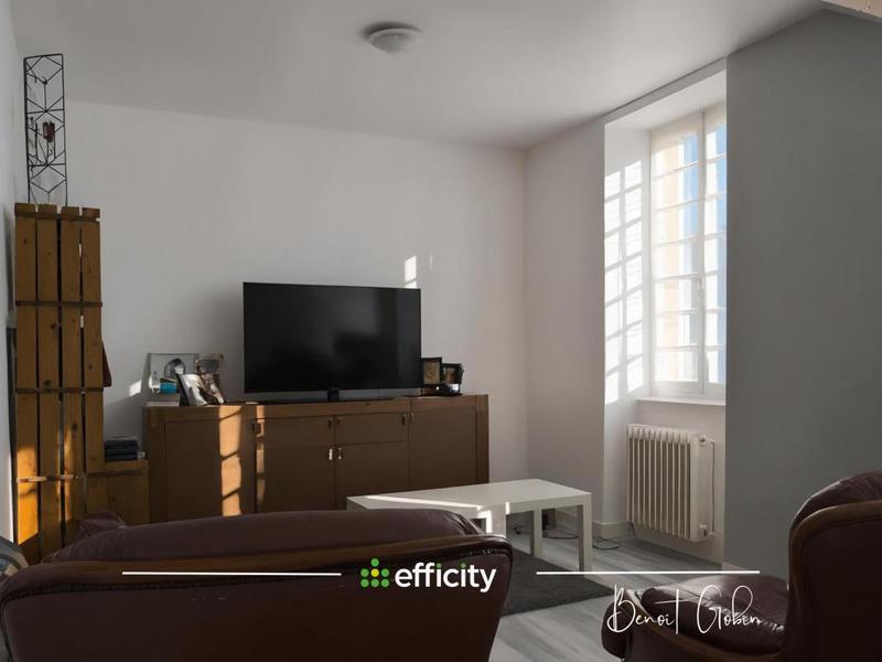 Bureau - 900 m² - 32 pièces