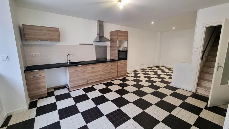 Maison - 94 m² - 4 pièces