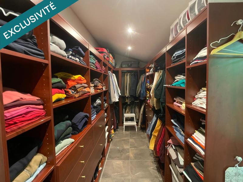 Maison de maîtres - 354 m² - 12 pièces