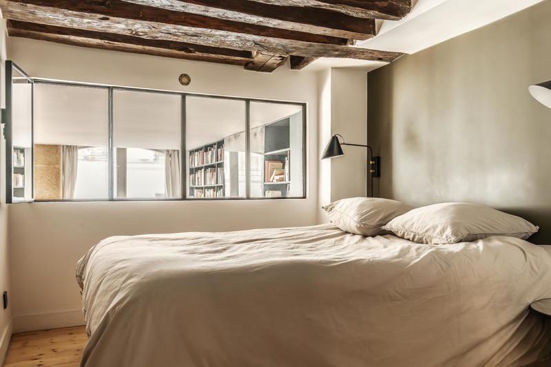 Loft - 70 m² - 4 pièces