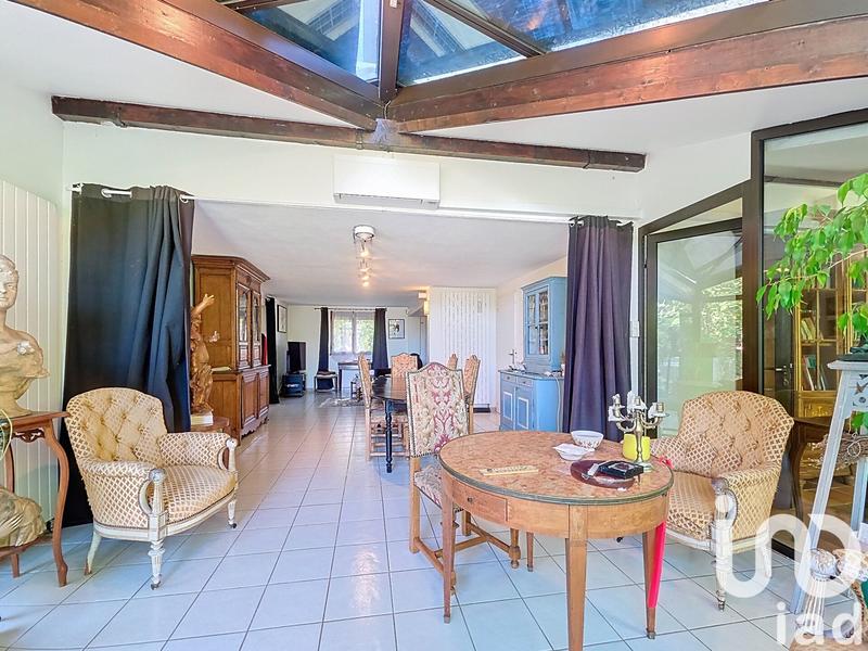 Maison de maîtres - 200 m² - 9 pièces