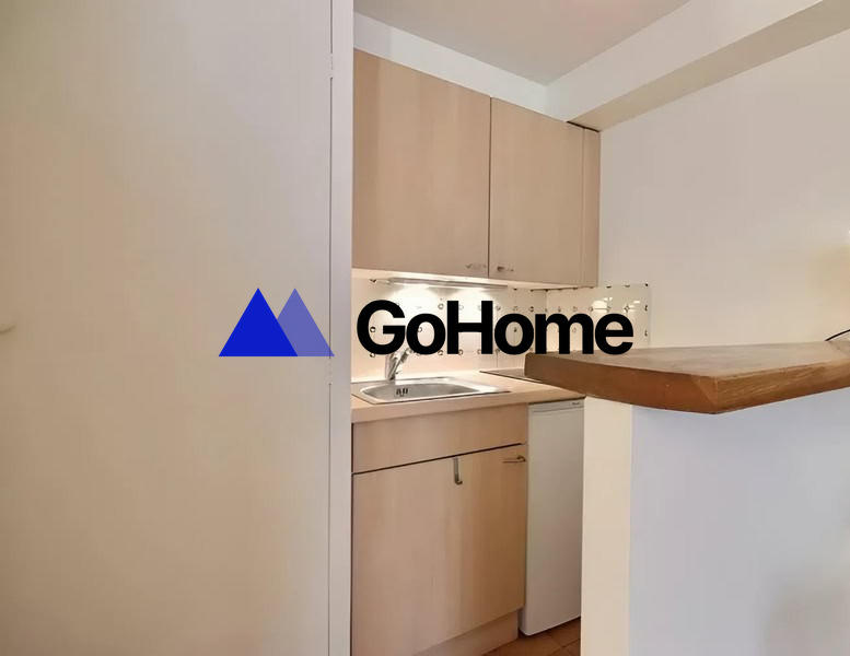 Studio - 18 m² - 1 pièce