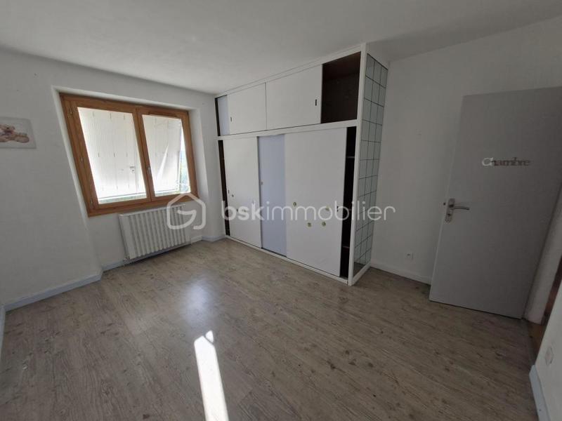 Longère - 337 m² - 10 pièces