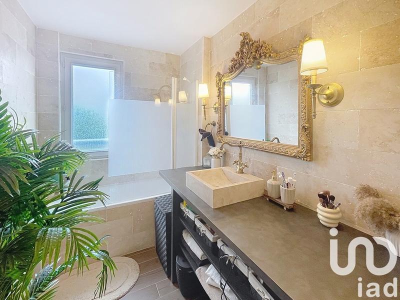 Appartement - 82 m² - 4 pièces