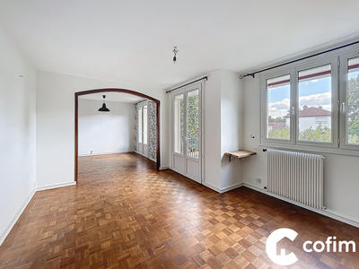 Appartement - 86 m² - 5 pièces