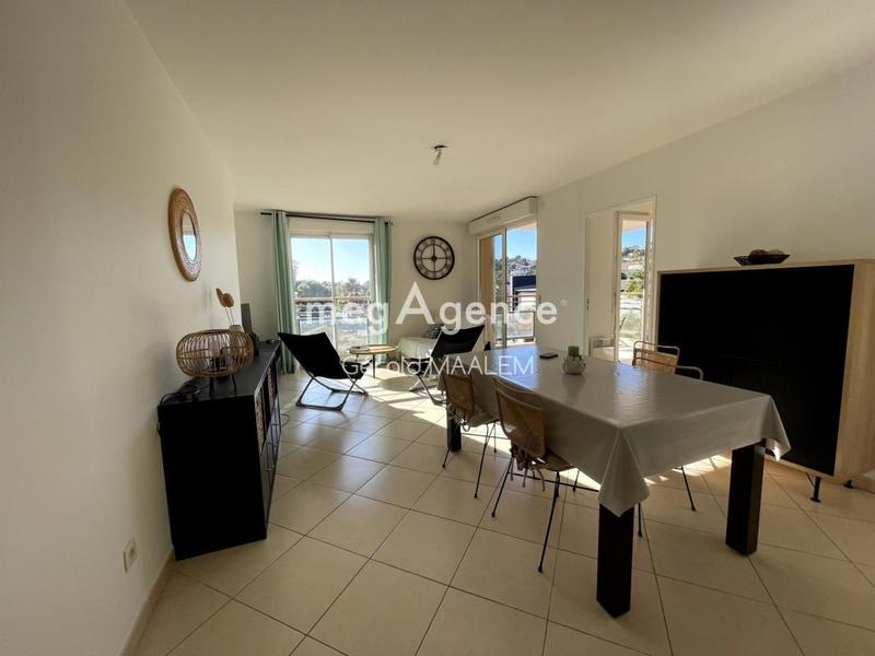 Appartement - 66 m² - 3 pièces