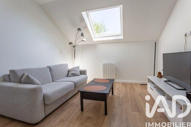 Maison - 200 m² - 6 pièces