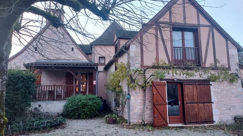 Maison - 156 m² - 5 pièces