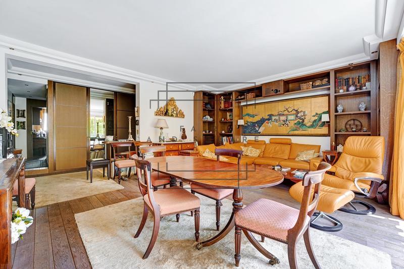 Appartement - 82 m² - 3 pièces