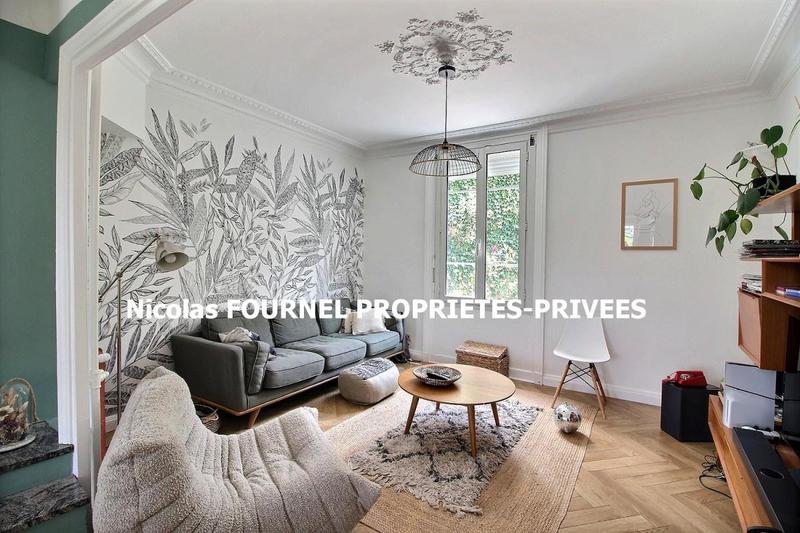 Propriété - 275 m² - 8 pièces