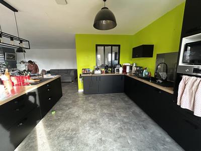 Appartement - 172 m² - 7 pièces