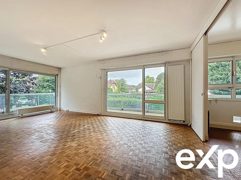 Appartement - 110 m² - 5 pièces