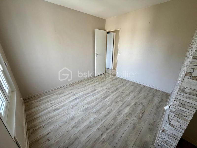 Appartement - 100 m² - 5 pièces