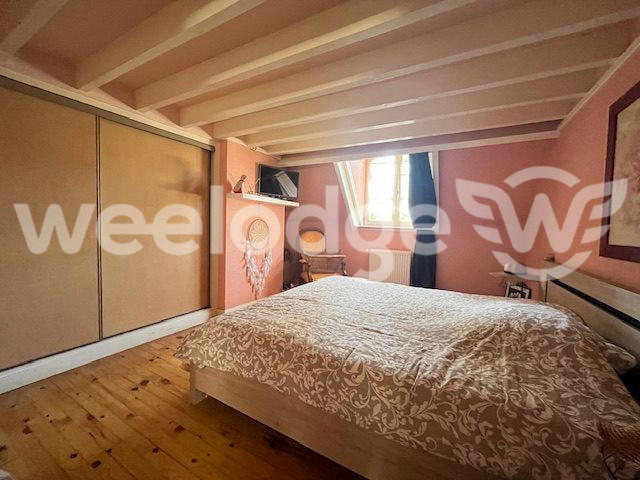 Maison ancienne - 220 m² - 7 pièces