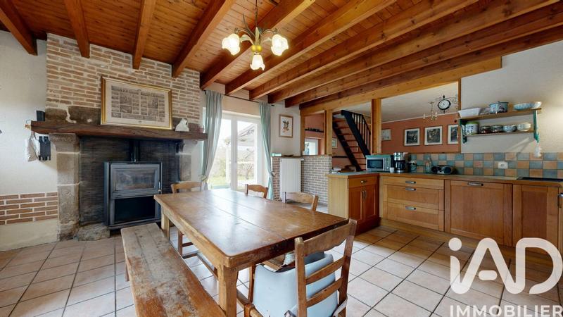 Maison - 87 m² - 5 pièces