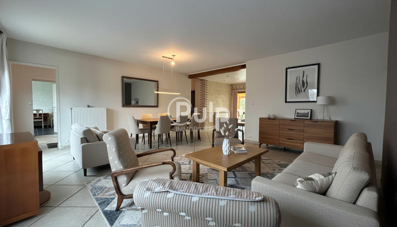 Maison - 195 m² - 8 pièces