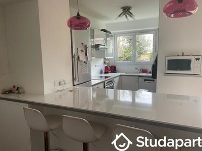 Chambre - 17 m² - 1 pièce