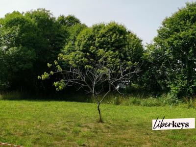 Terrain constructible - 621 m²