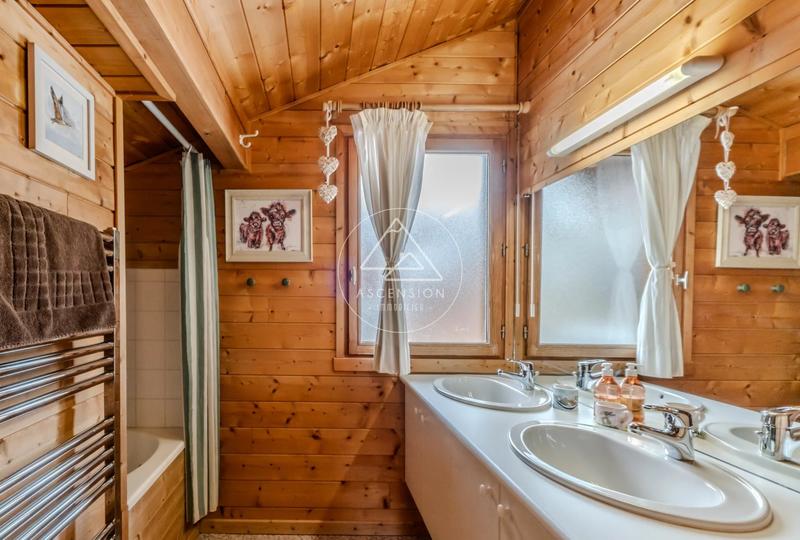 Châlet - 83 m² - 4 pièces