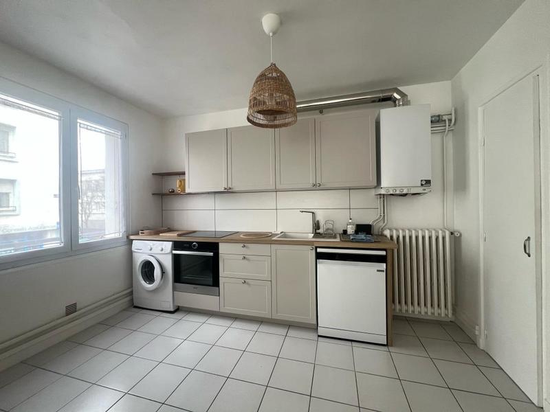 Appartement - 75 m² - 3 pièces