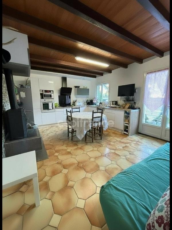 Maison - 68 m² - 5 pièces