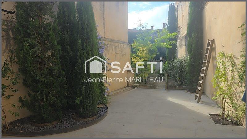 Maison - 200 m² - 6 pièces