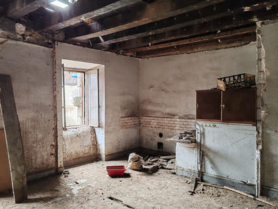 Maison - 150 m² - 4 pièces