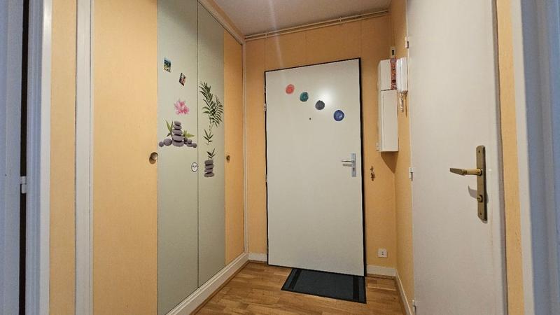 Appartement - 77 m² - 4 pièces