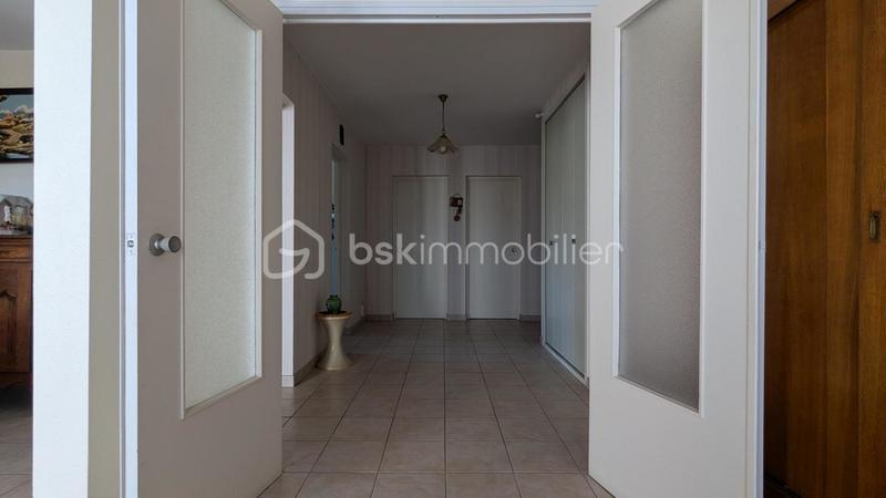 Appartement - 102 m² - 4 pièces