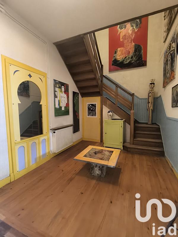 Maison de ville - 230 m² - 8 pièces