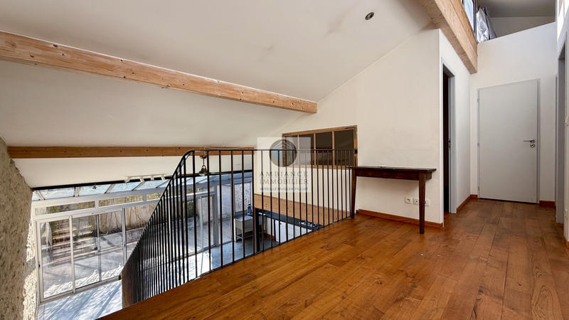 Maison - 157 m² - 6 pièces