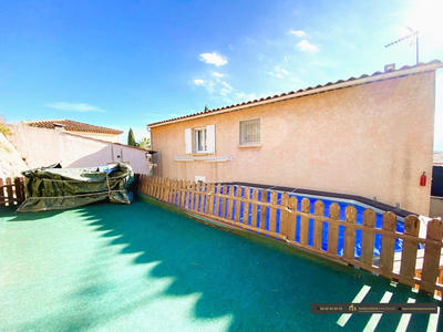 Villa - 180 m² - 5 pièces