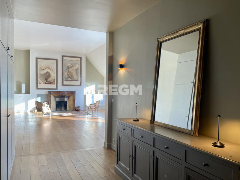 Appartement - 94 m² - 3 pièces