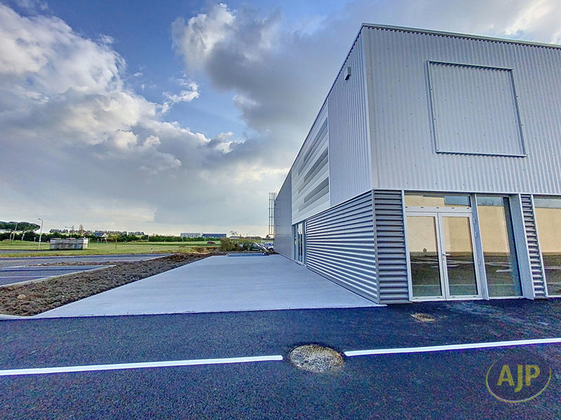 Local commercial - 300 m²