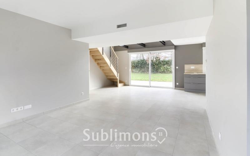 Maison traditionnelle - 136 m² - 6 pièces