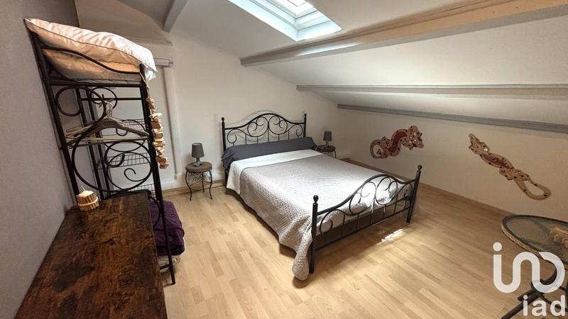 Maison - 206 m² - 9 pièces