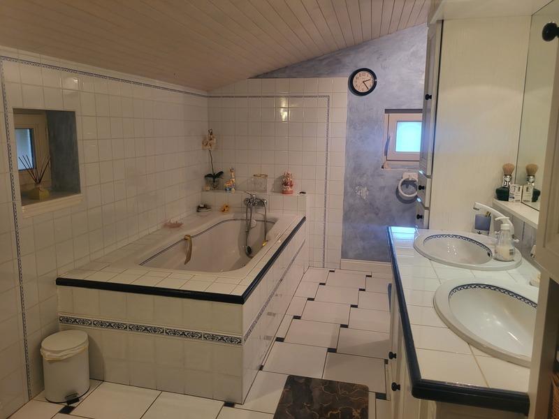 Maison de campagne - 190 m² - 9 pièces