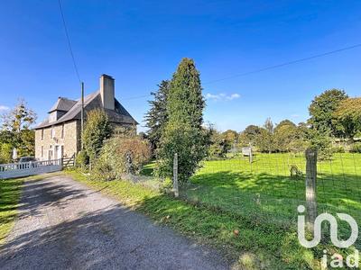 Maison - 180 m² - 5 pièces