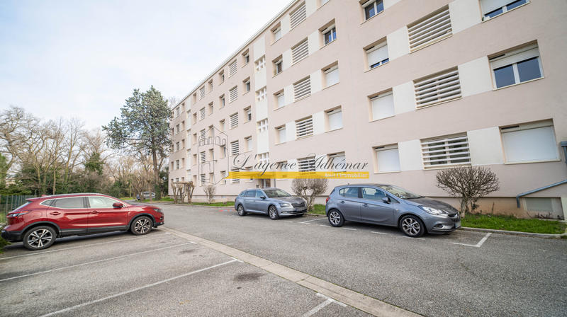 Appartement - 66 m² - 4 pièces