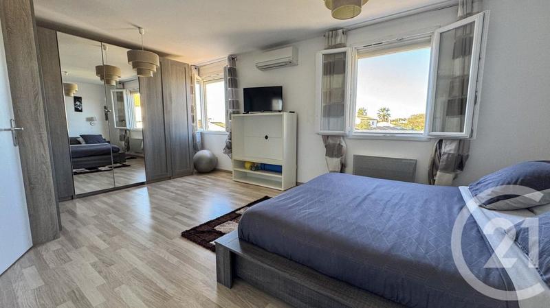 Maison - 158 m² - 5 pièces