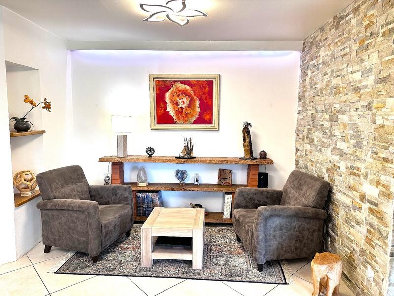 Maison - 319 m² - 15 pièces