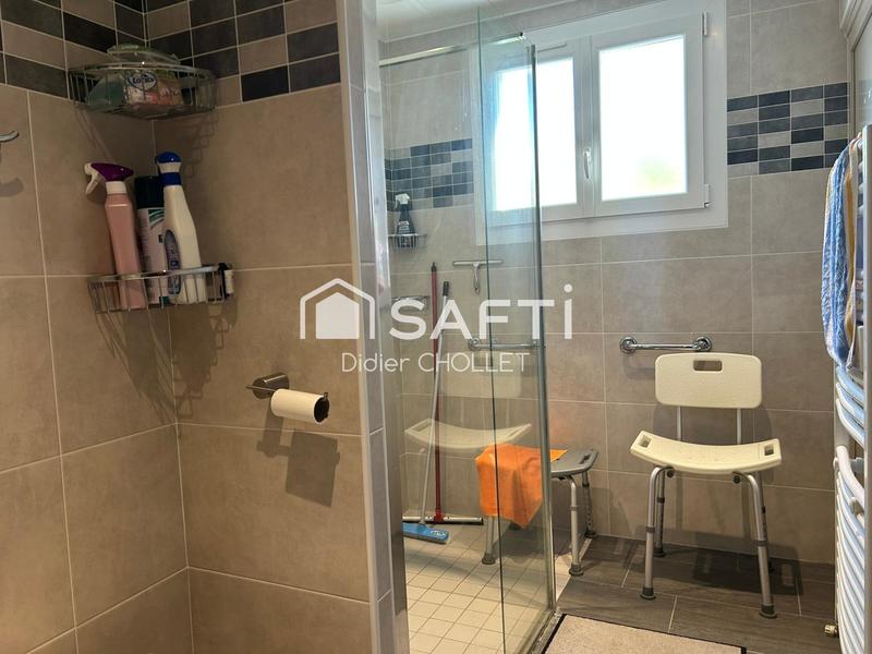 Maison - 183 m² - 9 pièces