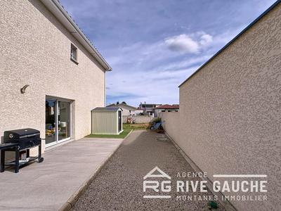 Maison - 92 m² - 4 pièces